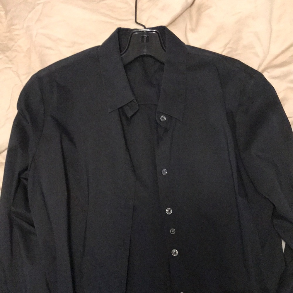 Black long sleeve women’s shirt